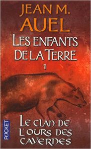 Couverture française Pocket les Enfants de la Terre - Le Clan de l'Ours des Cavernes de Jean M. Auel