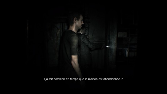 Resident Evil 7 - Beginning Hour deux personnages discutent