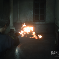 Resident Evil 2 Léon vise des zombies en feu