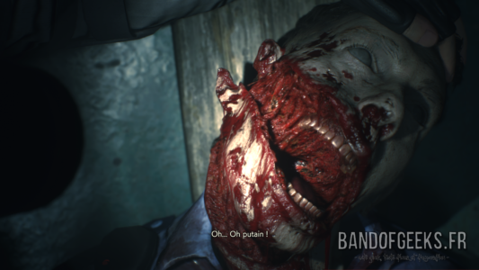 Resident Evil 2 cadavre de zombie avec le visage arraché